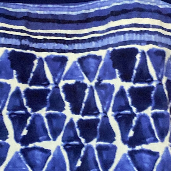 Maxine of Hollywood WO SIZE 12 Blue and White Geo designONE PIECE SWIMSUIT CLEAN - Picture 6 of 15